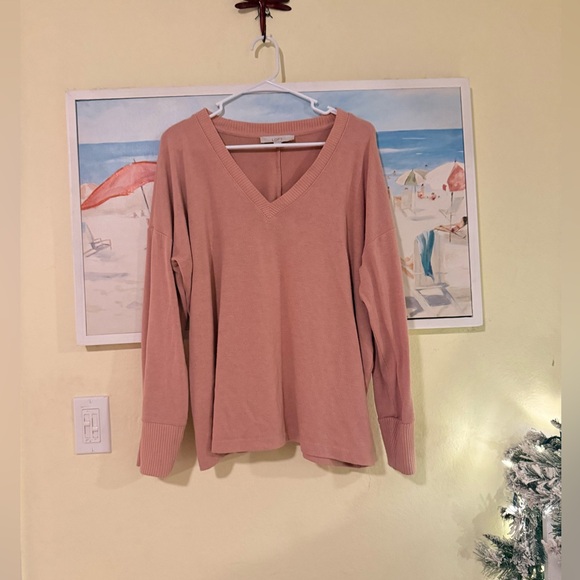 LOFT Women's V-Neck Blush Sweatshirt - Picture 1 of 3